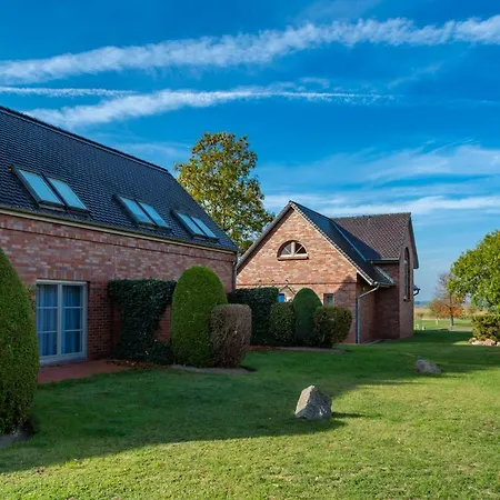 Traumurlaub Eine Maisonettwohnung Mit 2 Baedern * Dewichow