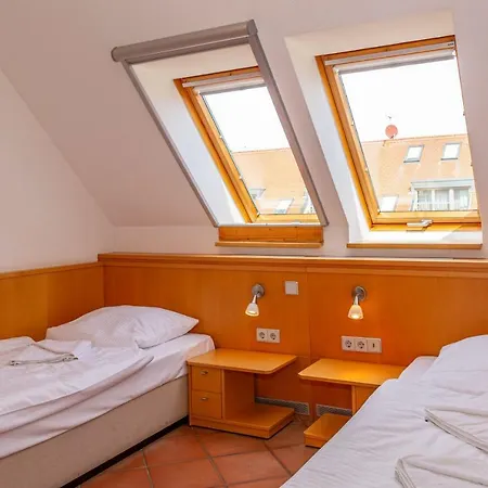 Traumurlaub Eine Maisonettwohnung Mit 2 Baedern * Dewichow
