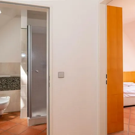 شقة Traumurlaub Eine Maisonettwohnung Mit 2 Baedern Dewichow