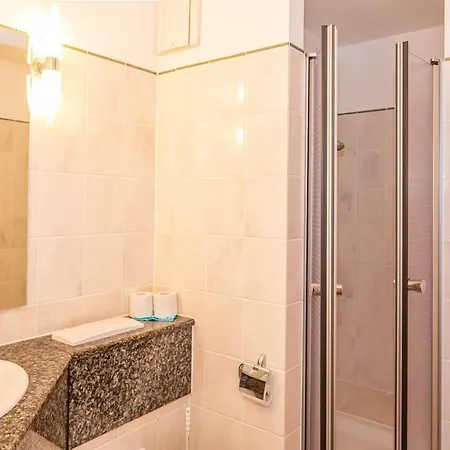 Traumurlaub Eine Maisonettwohnung Mit 2 Baedern * Dewichow